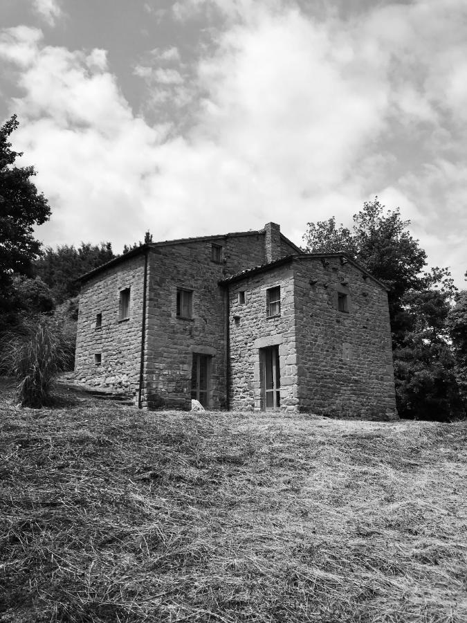 Casa Al Fondo Acomodação com café da manhã Gualdo di Macerata Exterior foto